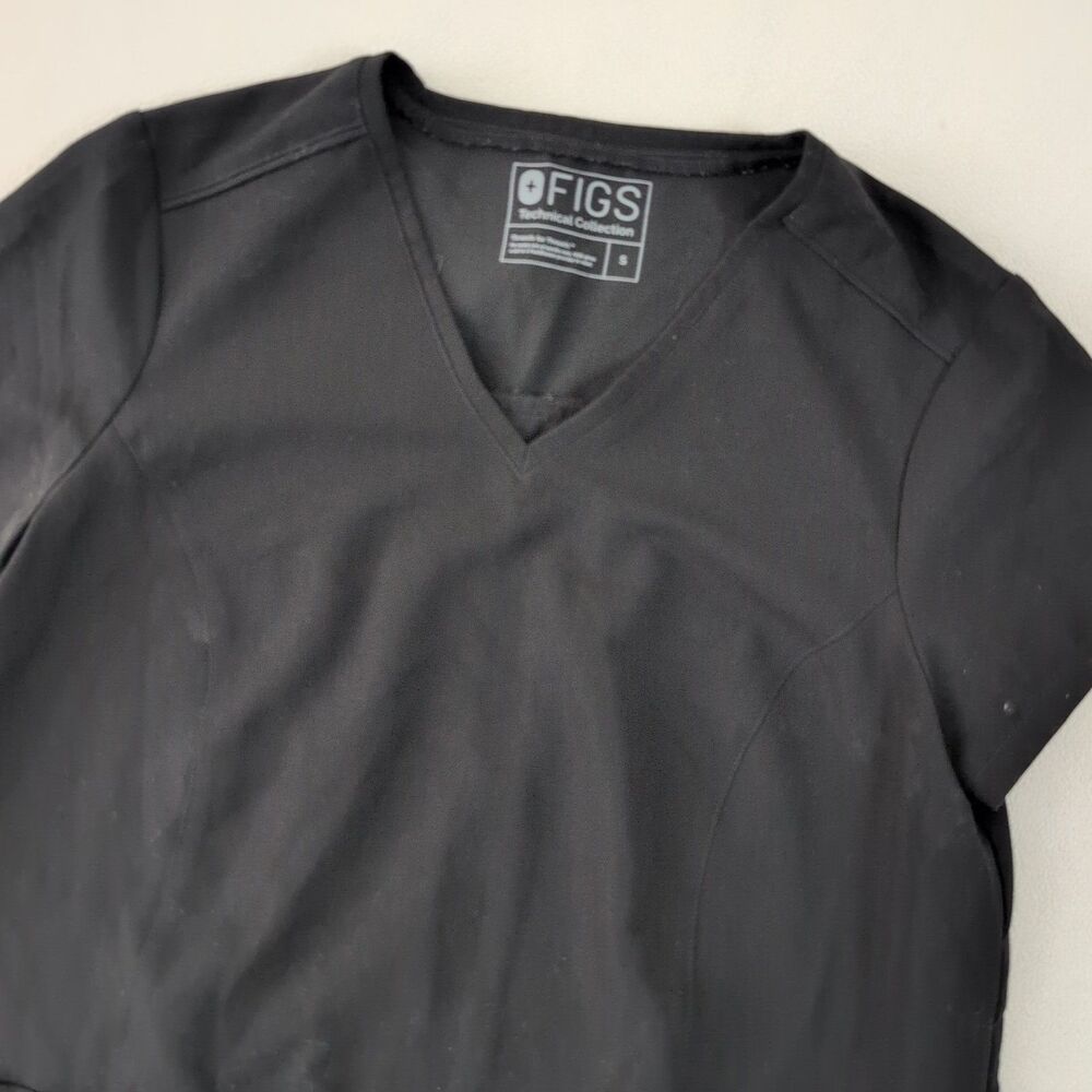 FIGS Womens Gaya Camo 3 Pocket Scrub Top Size S Black Shirt W18SW1002 Nurse